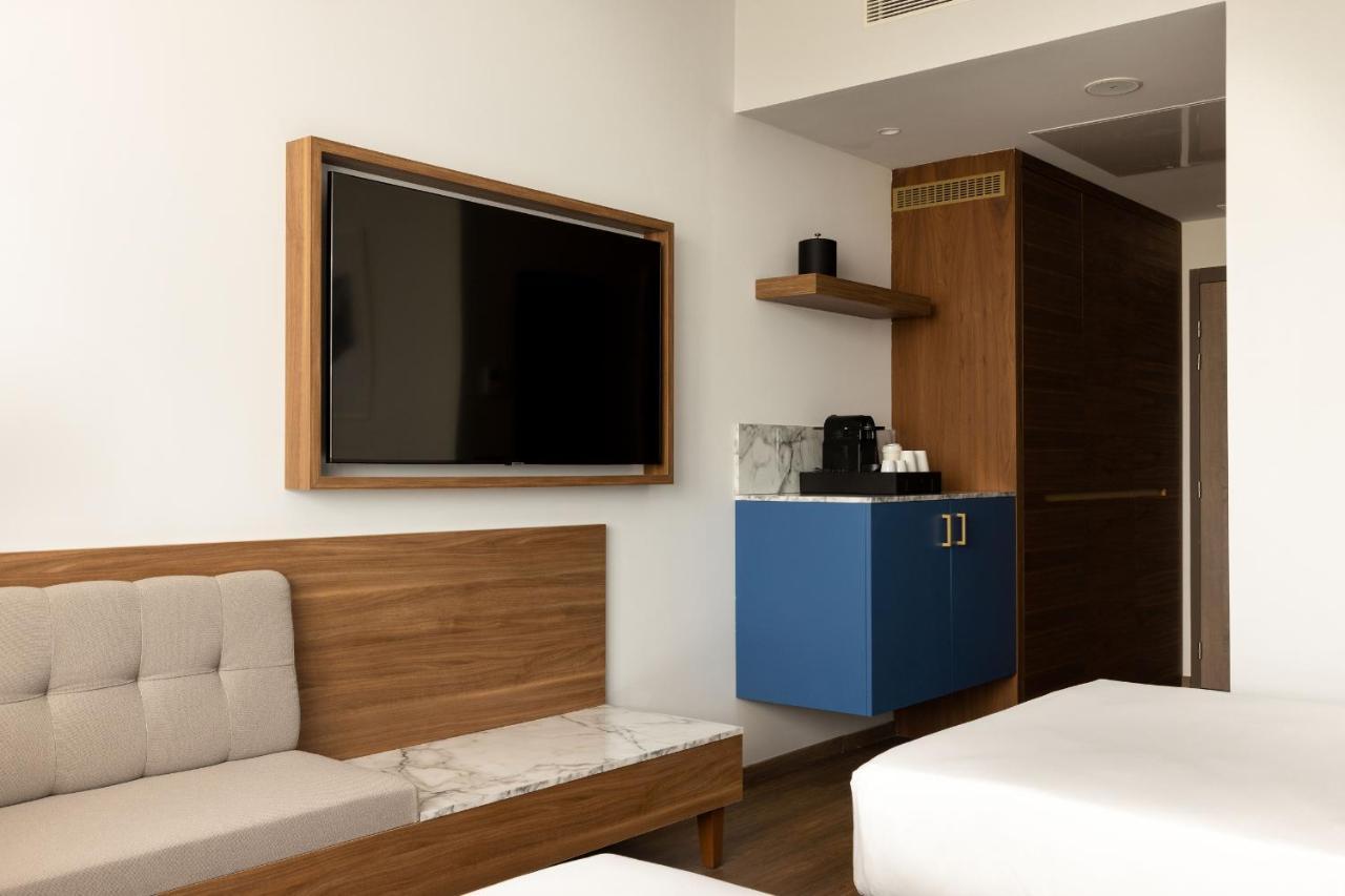 Sheraton Nice Airport Eksteriør billede